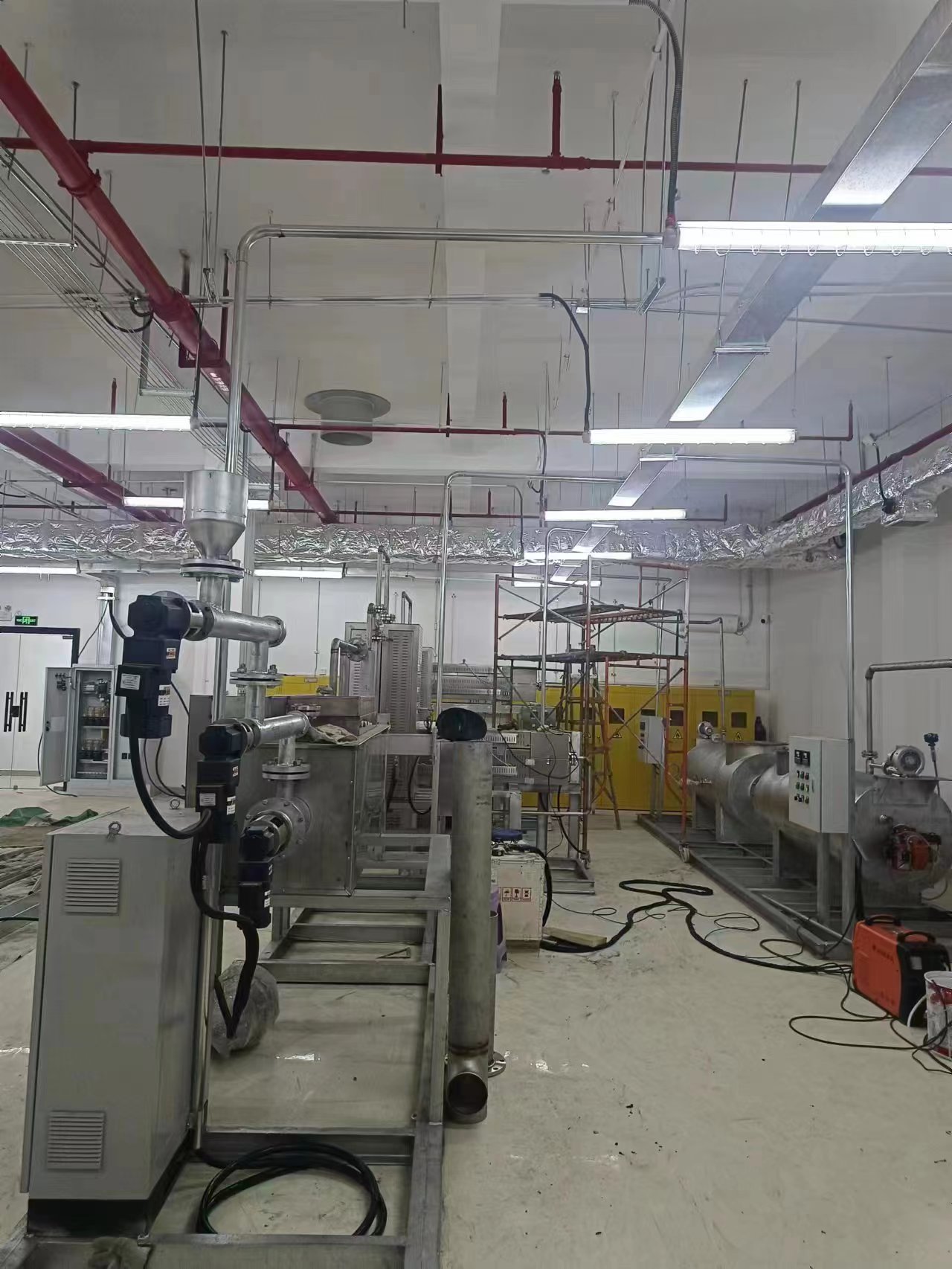 生物质基树脂粉末无害化处置及循环利用中试系统装置